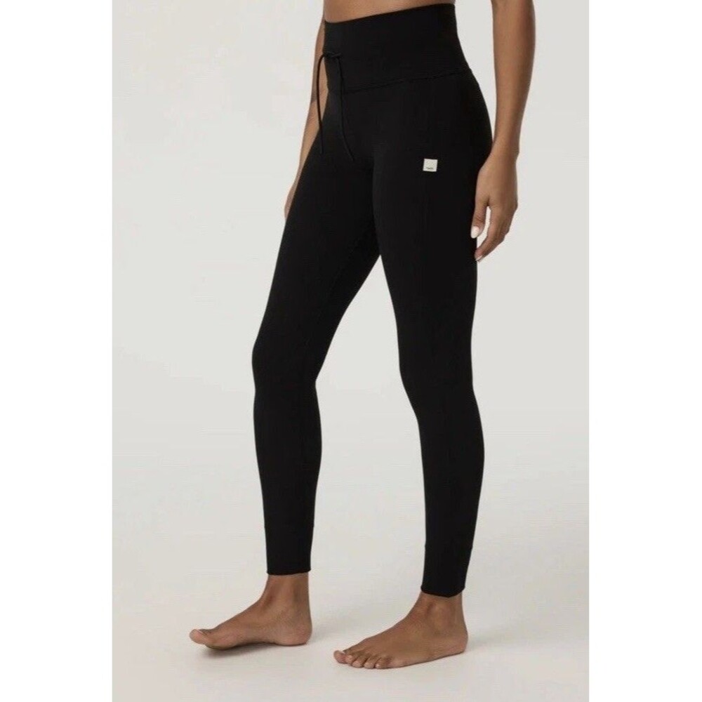 Vuori Daily Legging Black Size SMALL NWT